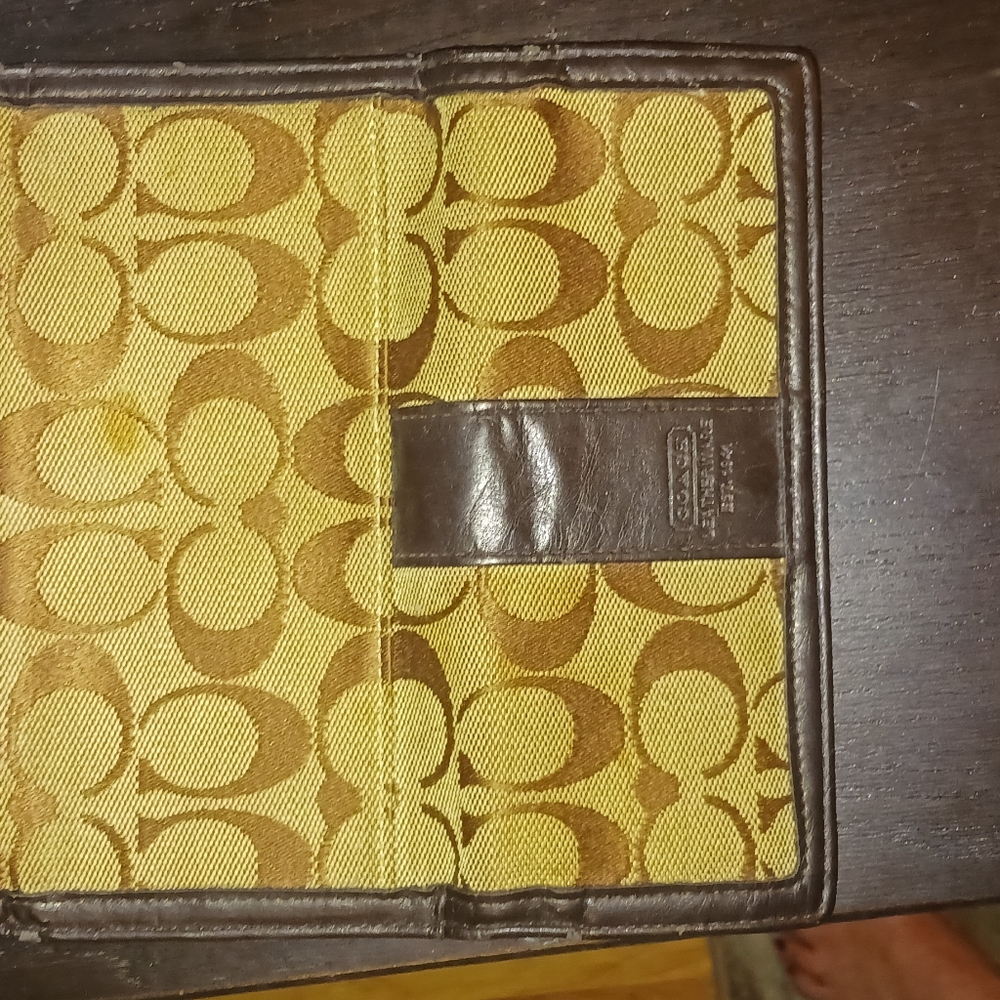 Coach Signature Yellow and Brown Card Holder